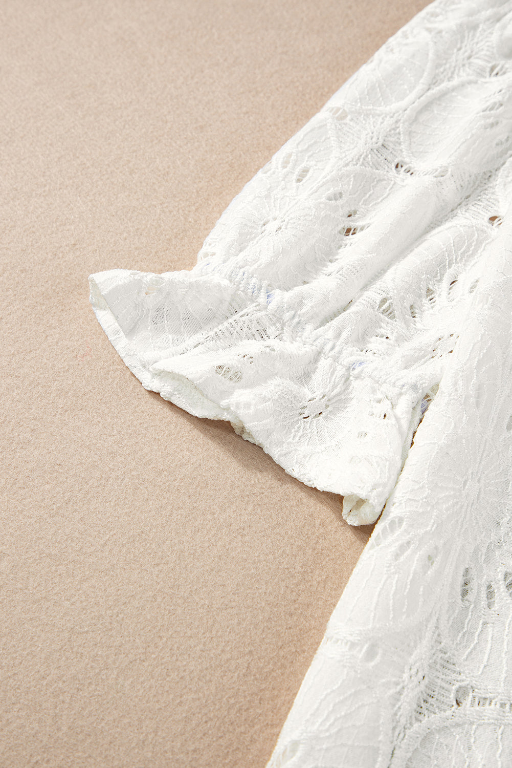 White Flower Eyelet Jacquard Keyhole Puff Sleeve Blouse